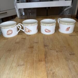 VTG Victoria & Beale Casual Atlantis 9044 Tea Cups 2.5” Lot of 4 *